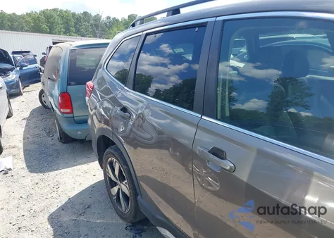 2020 Subaru Forester Touring z USA, uszkodzony, nr VIN JF2SKAXC9LH530211